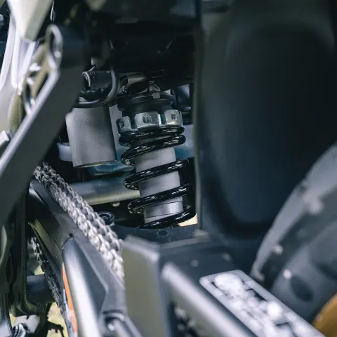 Grande plano da suspensão da Xl750 Transalp.